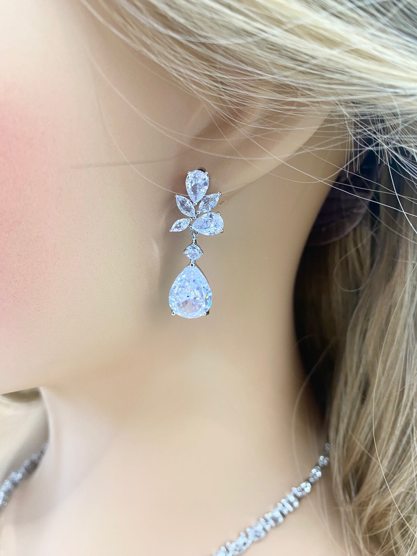 CZ Tear Drop Earrings Gift for Her, Dangle Earrings Crystal Wedding Dangle Earrings in Silver Colour