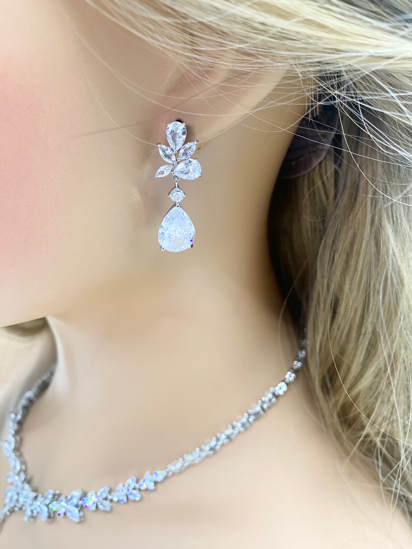 CZ Tear Drop Earrings Gift for Her, Dangle Earrings Crystal Wedding Dangle Earrings in Silver Colour