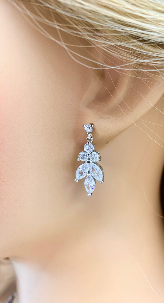 CZ Braut Ohrringe Geschenk für Sie, Braut Tropfen Ohrringe Silber Kristall Baumeln Hochzeit Ohrringe