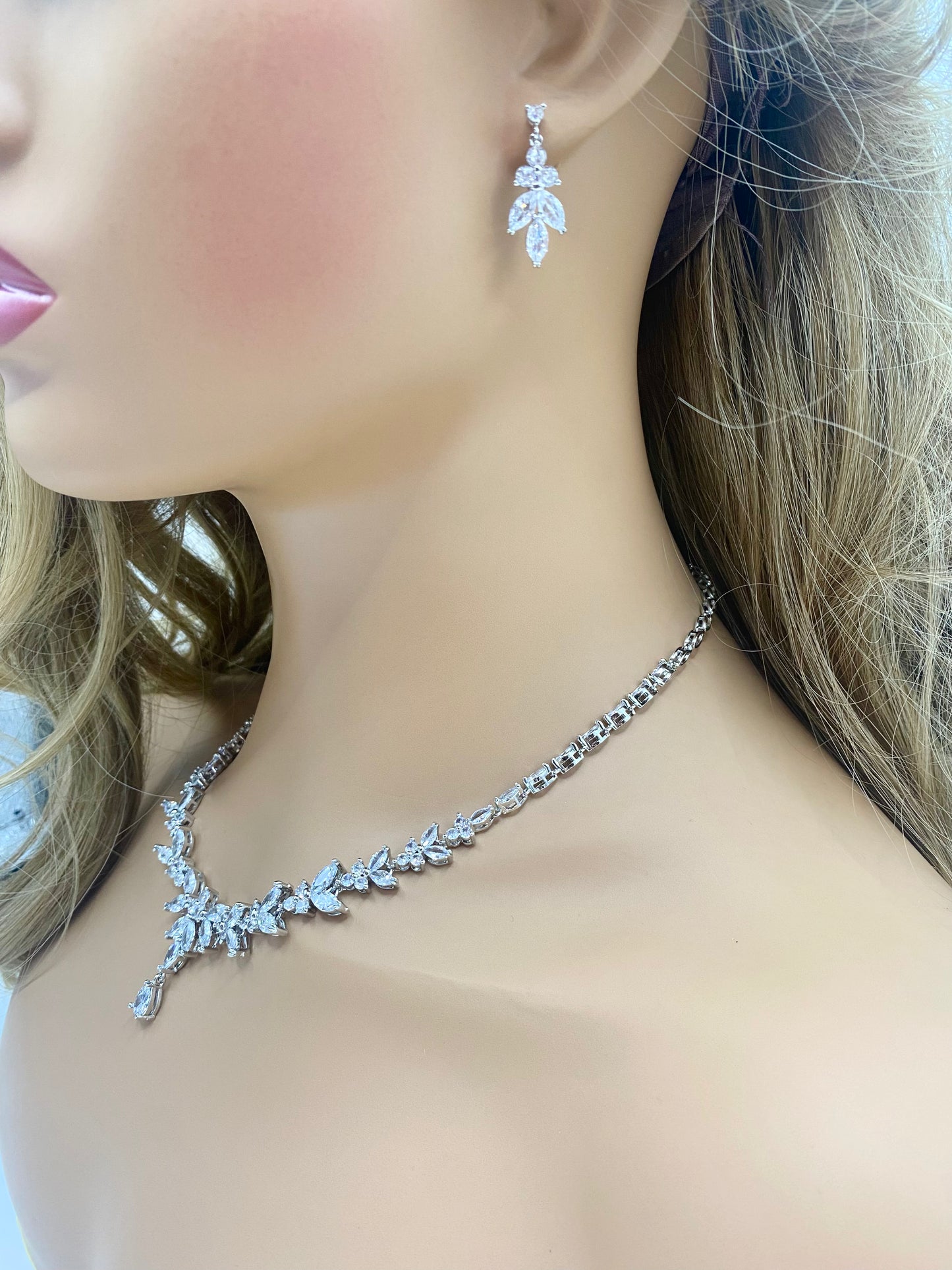 CZ Dangle Earrings Gift for Her, Bridal Drop Earrings, Silver or Gold colour Crystal Wedding Earrings