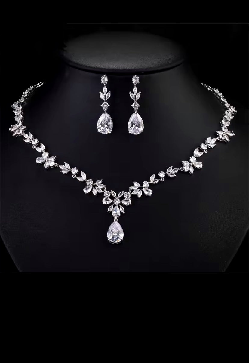 Crystal Bridal Jewellery Set Cubic Zirconia Bridal Necklace Bridal Tear Drop Earrings Silver Jewelry Wedding Set Leaf Style Design - Floralific